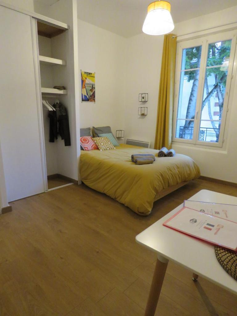 Le Skandi - 28 M² Renove Entre Gare & Centre-Ville Vichy Exteriér fotografie
